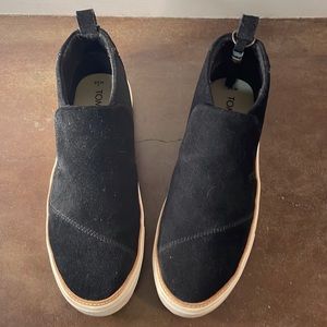 TOMS Paxton Water-Resistant Slip-Ons Black Suede 8.5